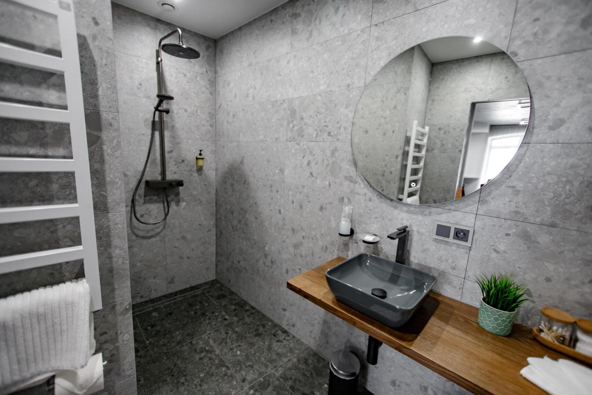Hales Old Town Urban Apartments ヴィリニュス エクステリア 写真
